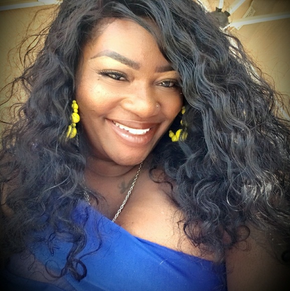 Meet your Posher, Keke - Picture 6 of 7